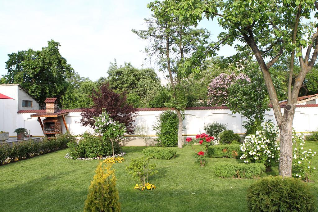 Hotel Casa Jasmine Brașov Exterior foto